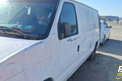 Photo of 1995 Ford E-150 Econoline