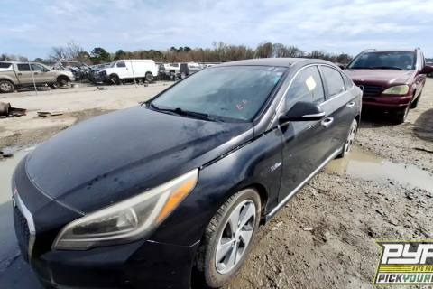 Photo of 2016 Hyundai Sonata