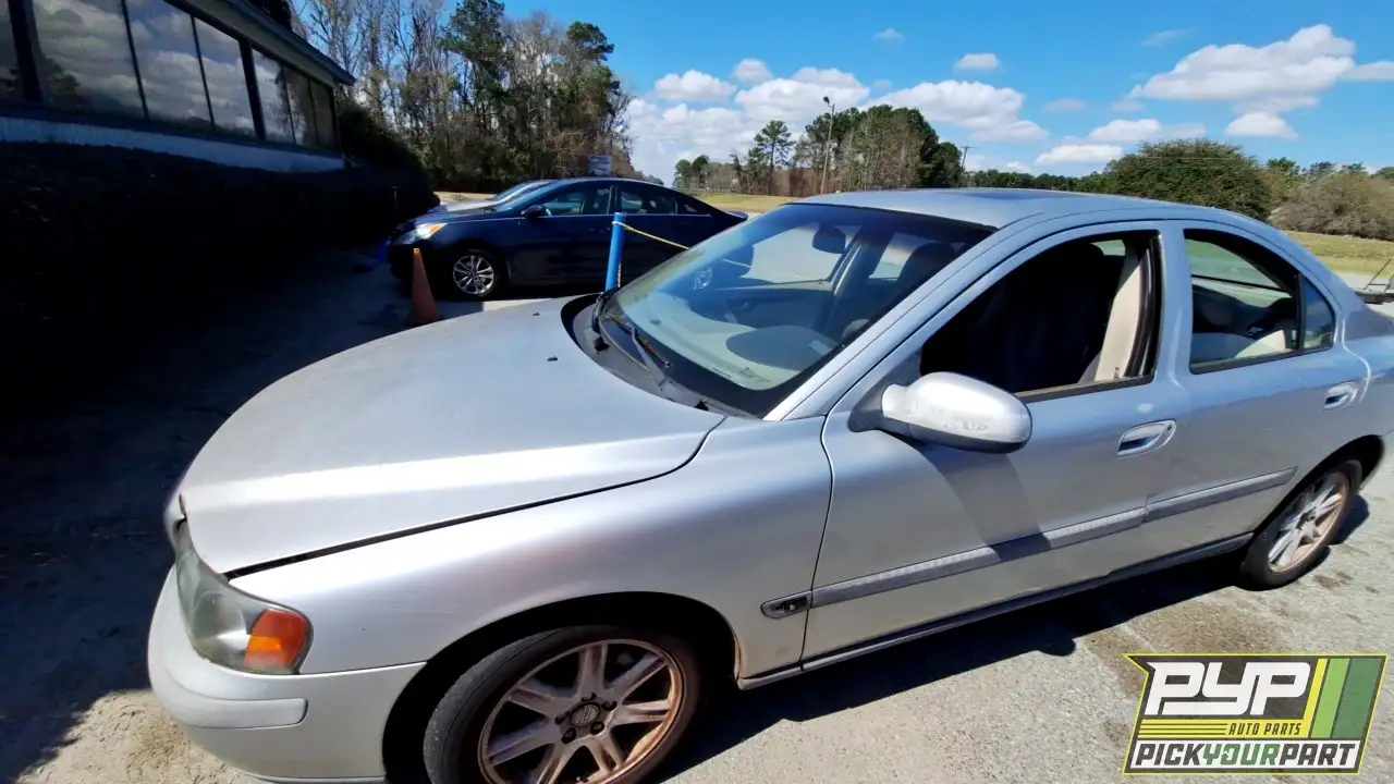 Photo of 2002 Volvo S60