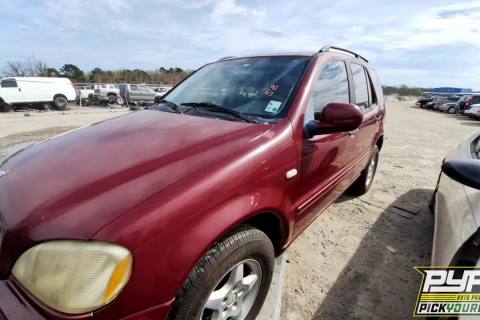 Photo of 2000 Mercedes-Benz Ml320