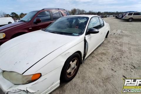 Photo of 2005 Chevrolet Monte Carlo