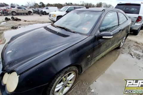 Photo of 2003 Mercedes-Benz C230