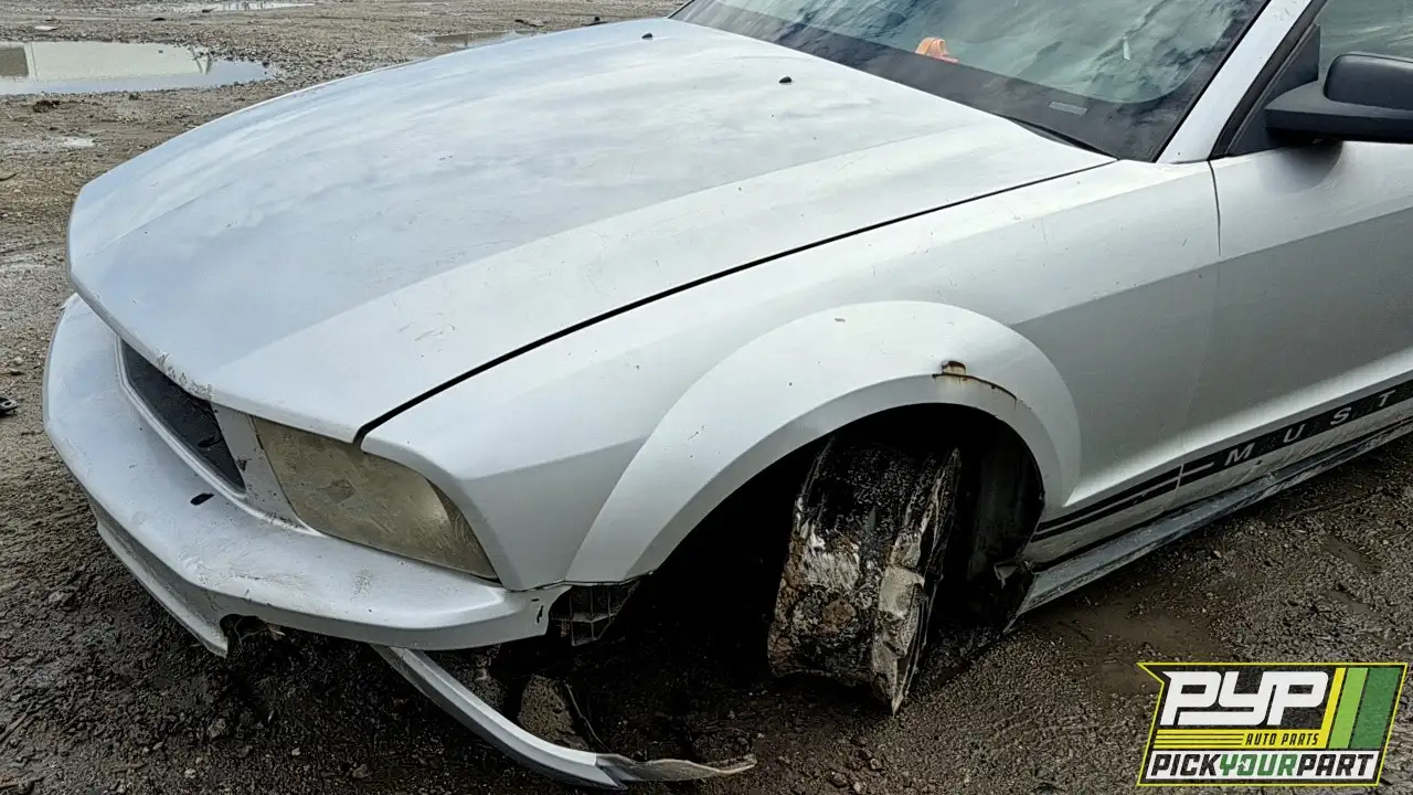 Photo of 2005 Ford Mustang