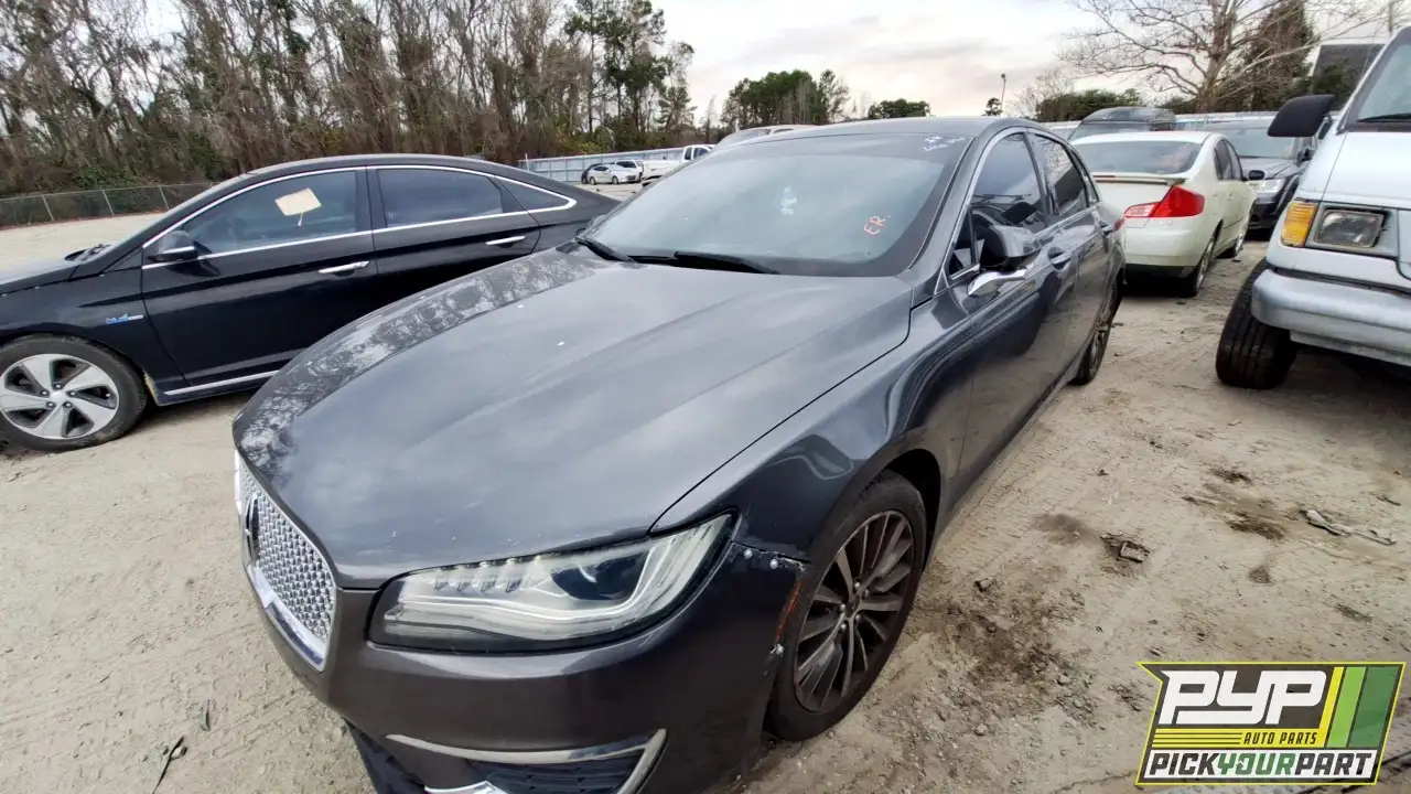 Photo of 2017 Lincoln Mkz