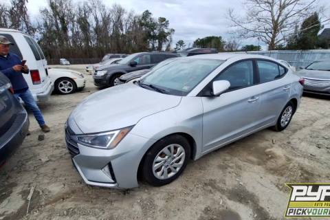 Photo of 2019 Hyundai Elantra