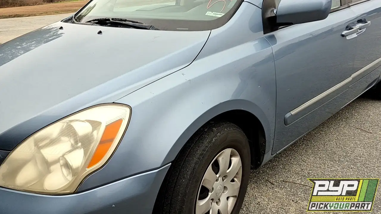 Photo of 2007 Hyundai Entourage