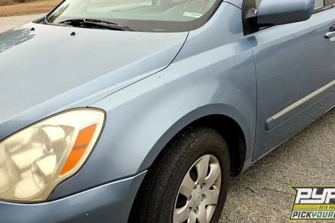 Photo of 2007 Hyundai Entourage