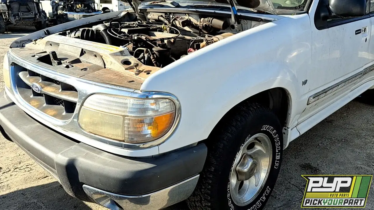 Photo of 2000 Ford Explorer