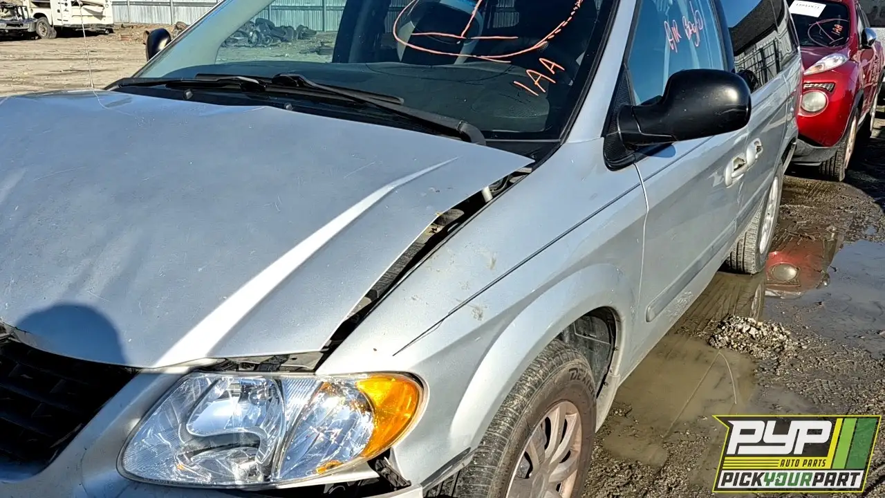 Photo of 2006 Chrysler Town & Country