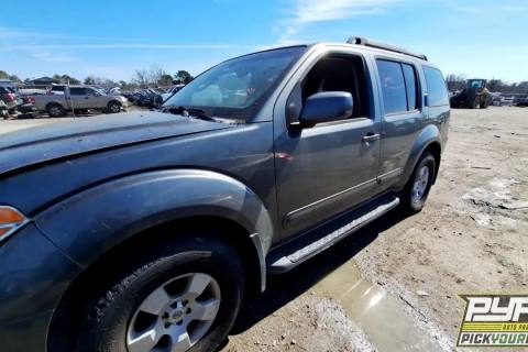 Photo of 2006 Nissan Pathfinder