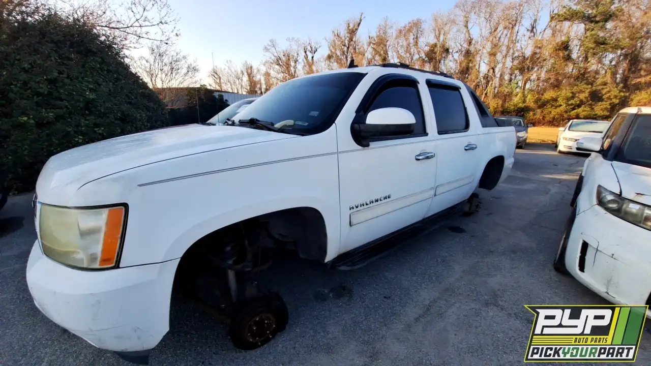 Photo of 2011 Chevrolet Avalanche