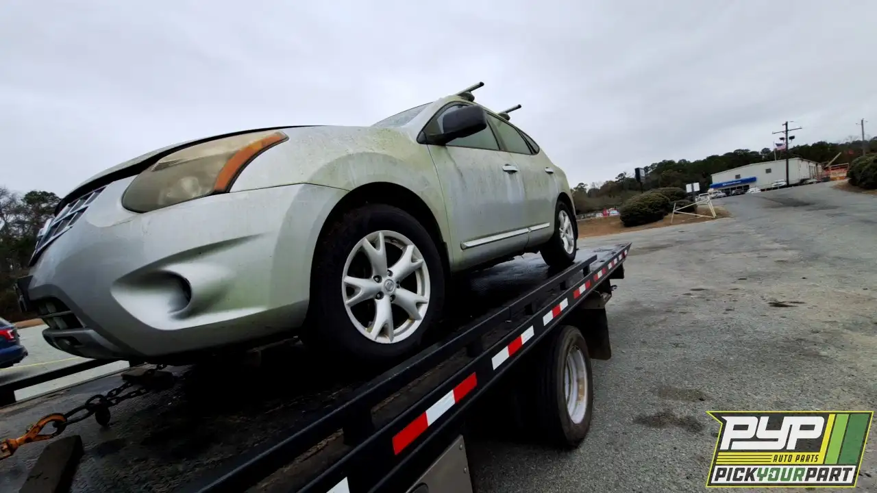 Photo of 2014 Nissan Rogue Select