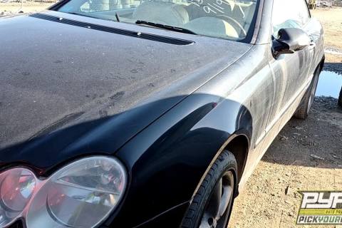 Photo of 2005 Mercedes-Benz Clk320