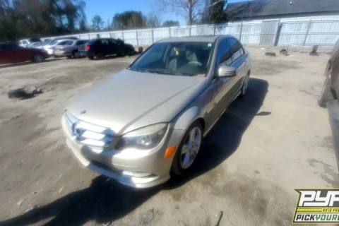 Photo of 2011 Mercedes-Benz C300