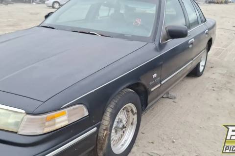 Photo of 1995 Ford Crown Victoria