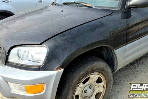 Photo of 2000 Toyota Rav4