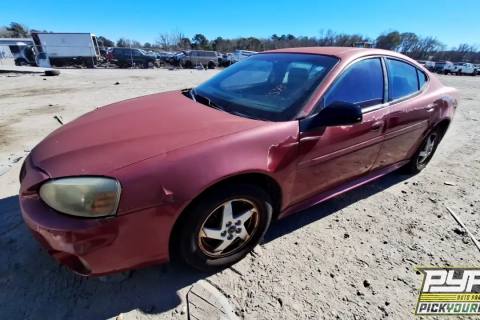 Photo of 2004 Pontiac Grand Prix