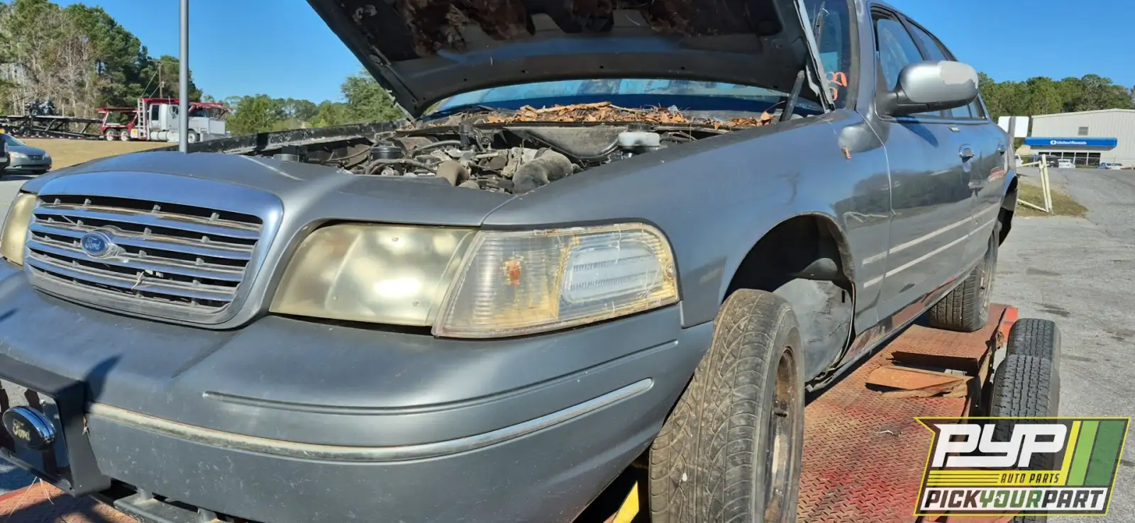 Photo of 1998 Ford Crown Victoria