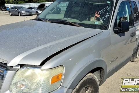 Photo of 2006 Ford Explorer