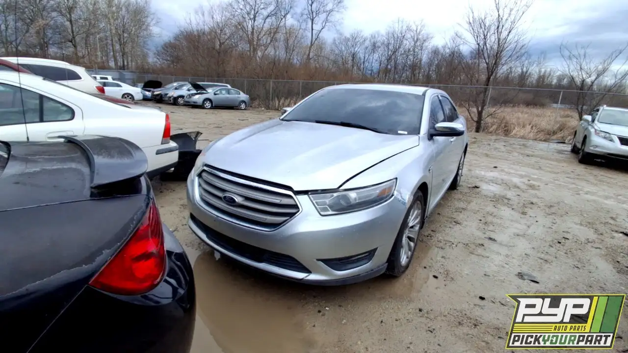 Photo of 2013 Ford Taurus