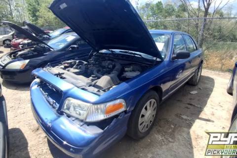 Photo of 2007 Ford Crown Victoria