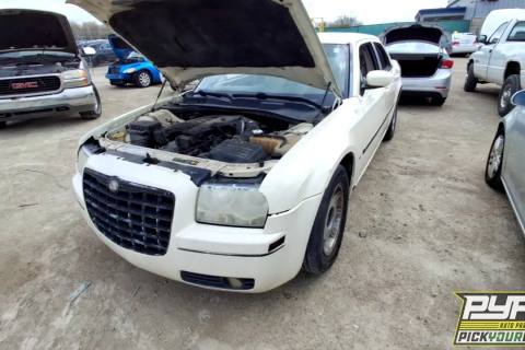 Photo of 2005 Chrysler 300
