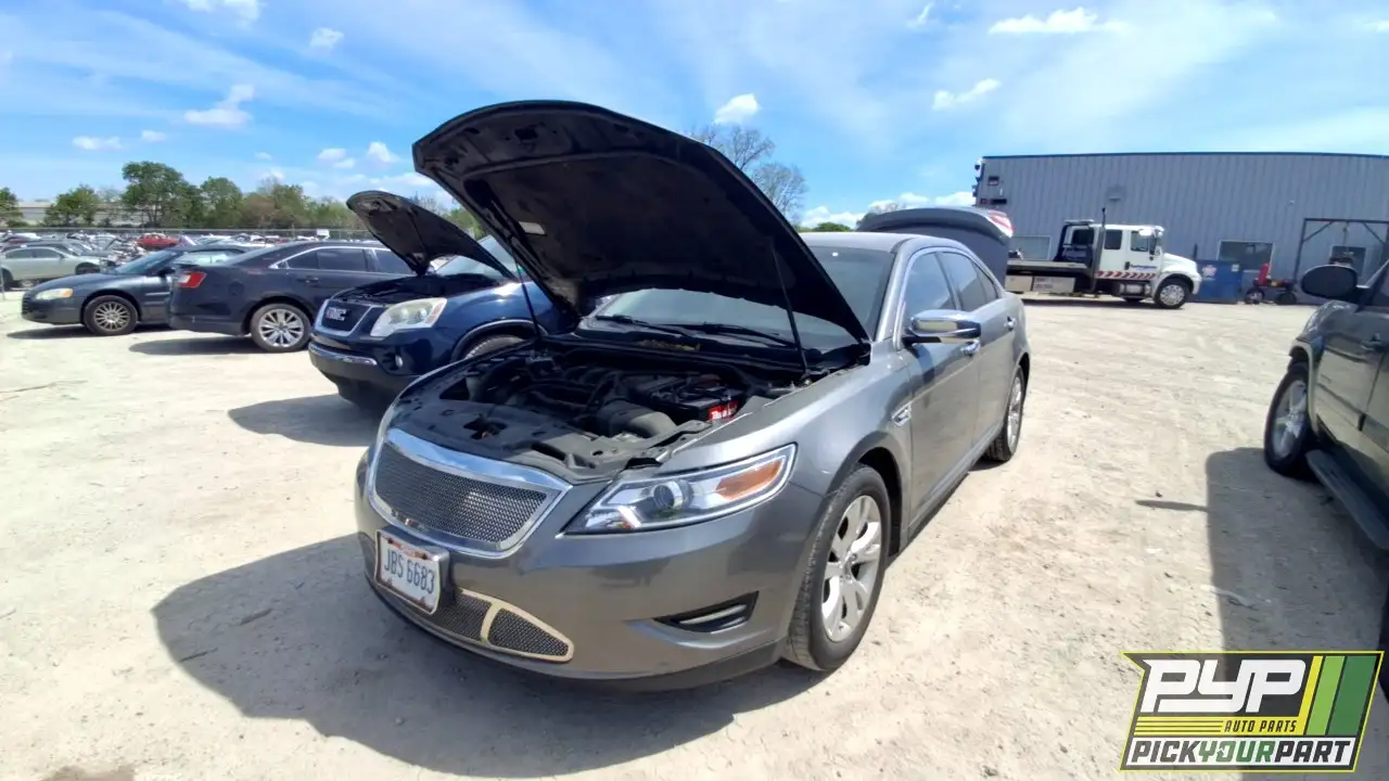 Photo of 2012 Ford Taurus