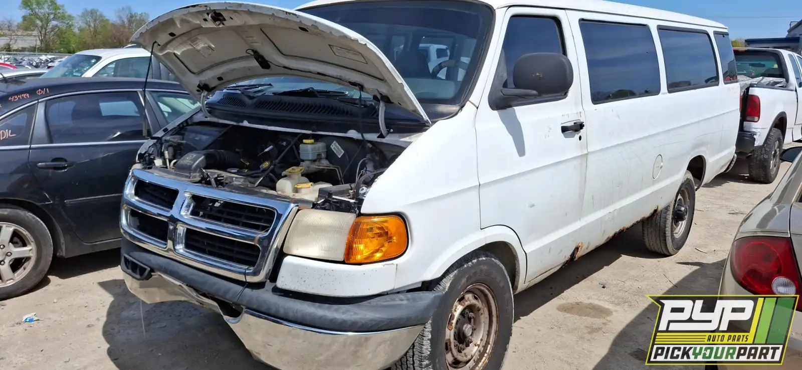 Photo of 1998 Dodge B3500