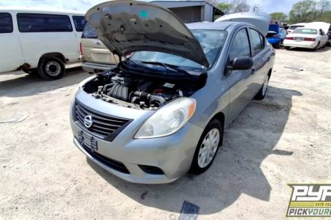 Photo of 2014 Nissan Versa