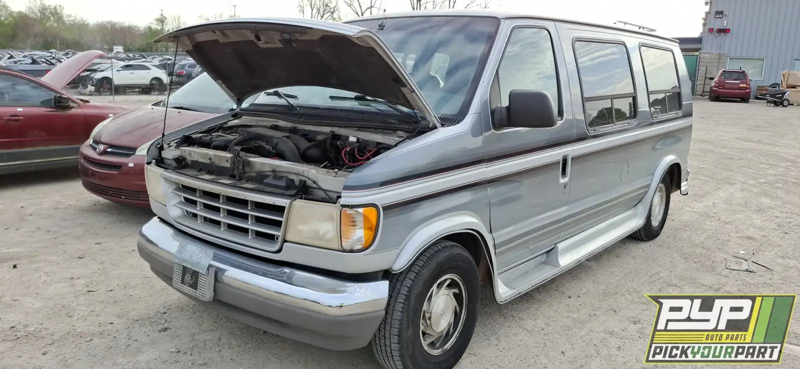 Photo of 1994 Ford E-150 Econoline