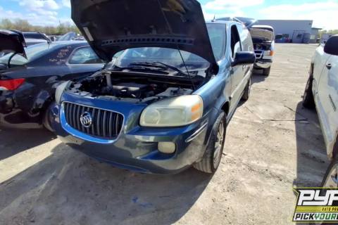 Photo of 2005 Buick Terraza