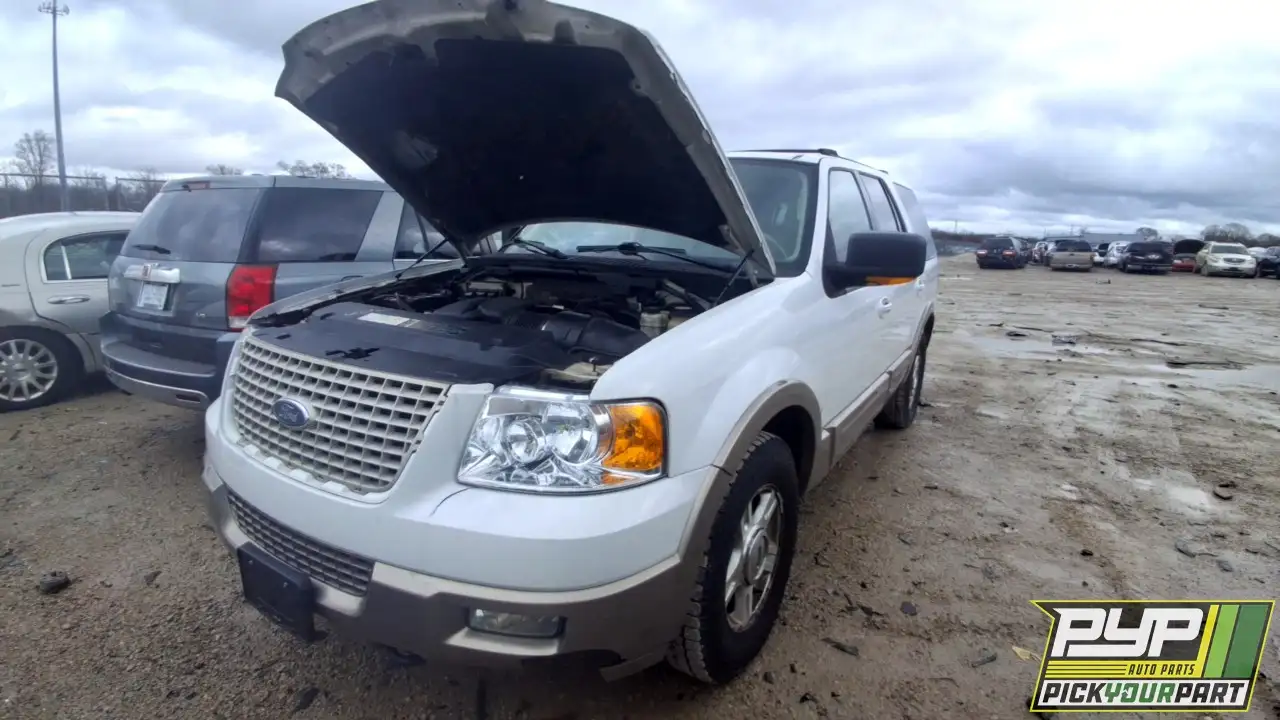Photo of 2004 Ford Expedition