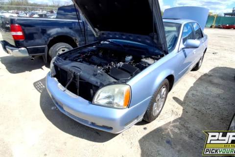 Photo of 2004 Cadillac Deville
