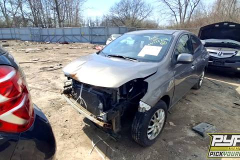 Photo of 2014 Nissan Versa