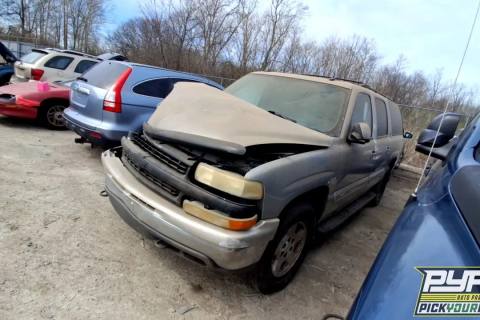 Photo of 2004 Chevrolet Suburban 1500