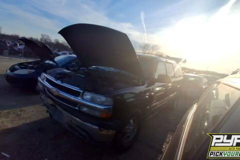 Photo of 2000 Chevrolet Suburban 1500