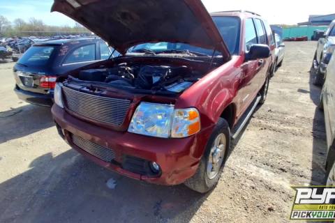 Photo of 2004 Ford Explorer