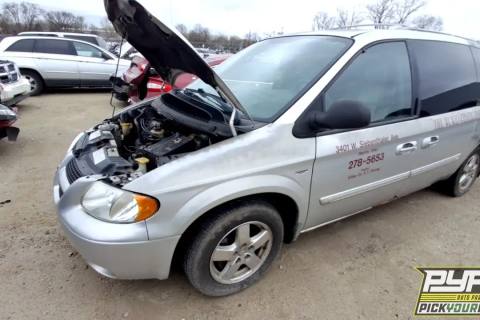 Photo of 2004 Dodge Grand Caravan