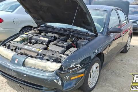 Photo of 1998 Saturn Sl2