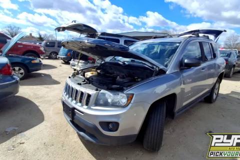 Photo of 2016 Jeep Compass