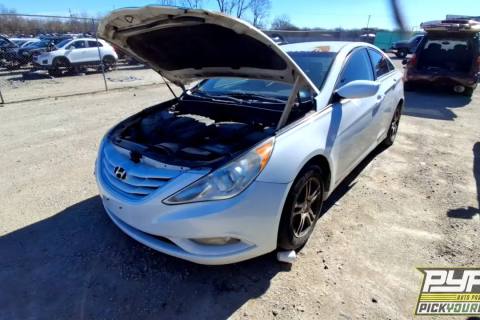 Photo of 2011 Hyundai Sonata