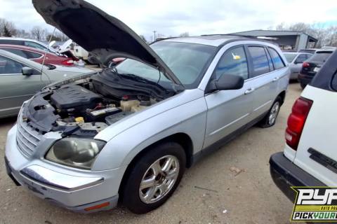 Photo of 2006 Chrysler Pacifica