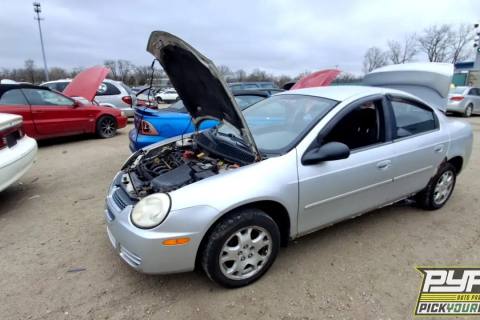 Photo of 2004 Dodge Neon