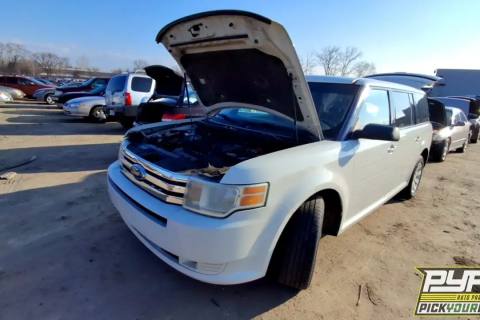 Photo of 2010 Ford Flex