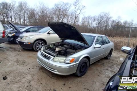 Photo of 2001 Toyota Camry