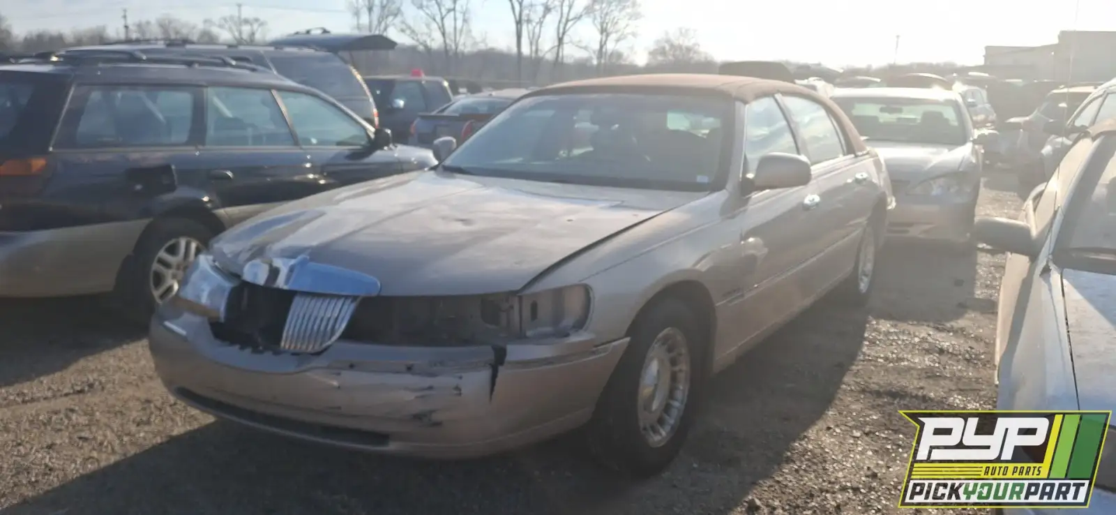 Photo of 1998 Lincoln Town Car