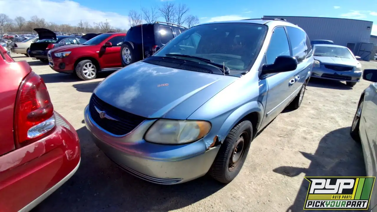 Photo of 2004 Chrysler Town & Country