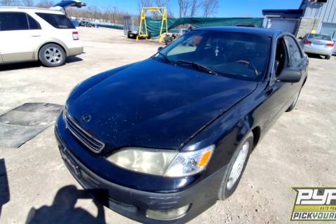 Photo of 2000 Lexus Es300
