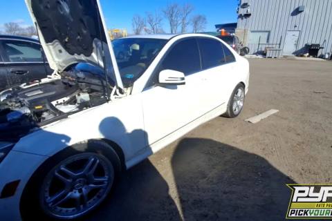 Photo of 2011 Mercedes-Benz C300