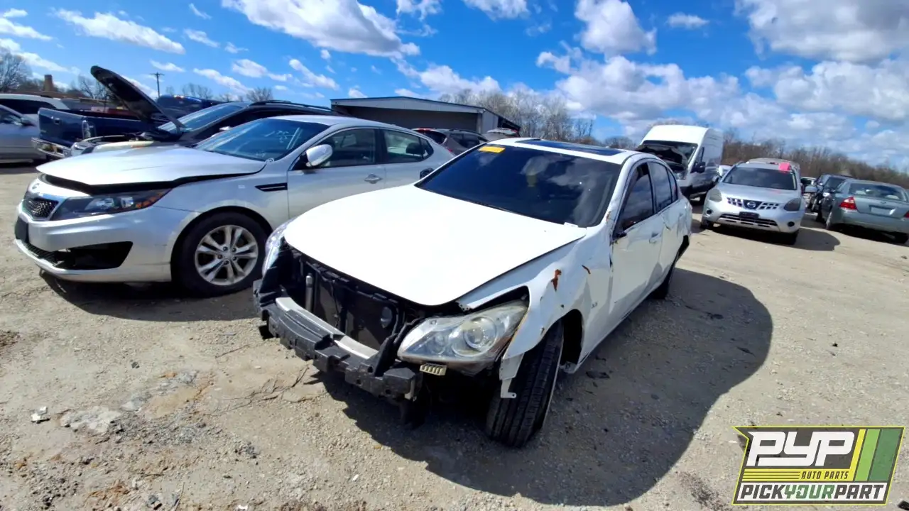 Photo of 2015 Infiniti Q40